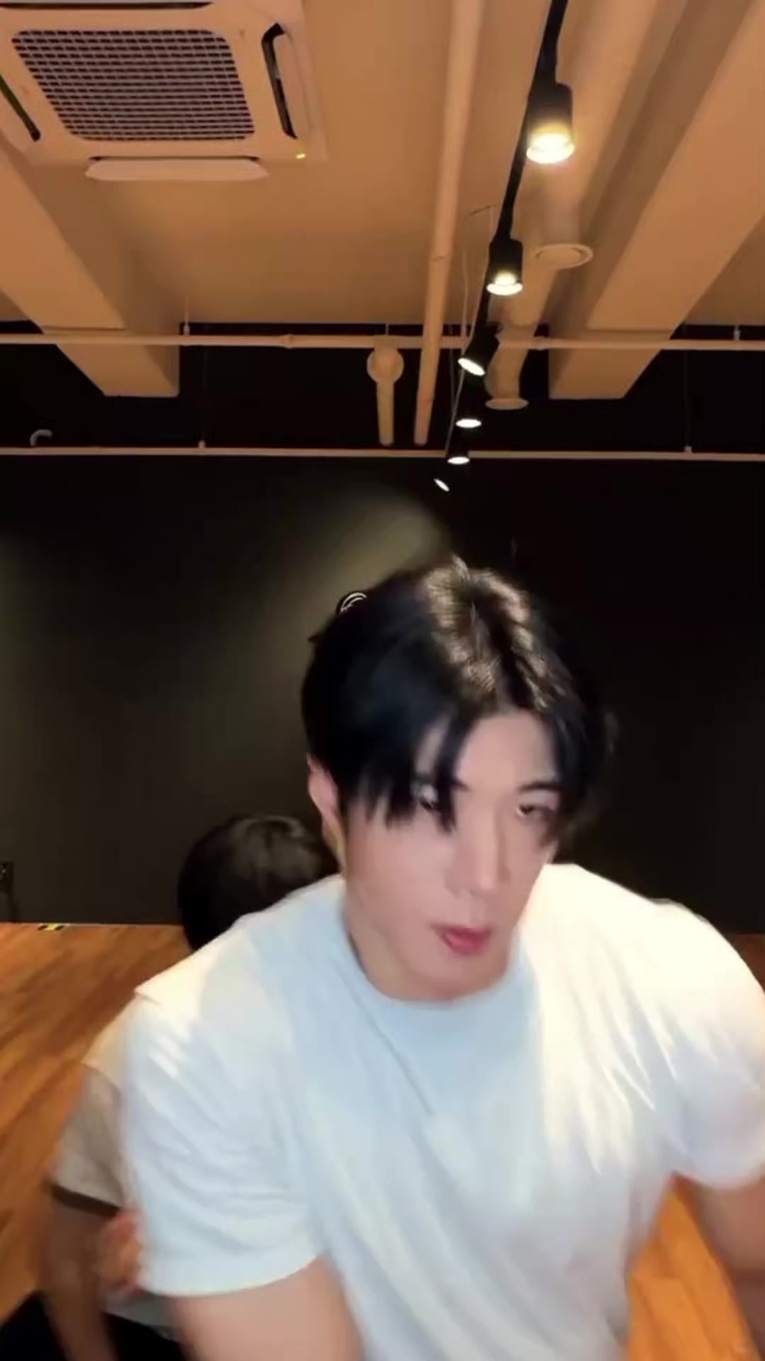 @kitty (Bada's gf)