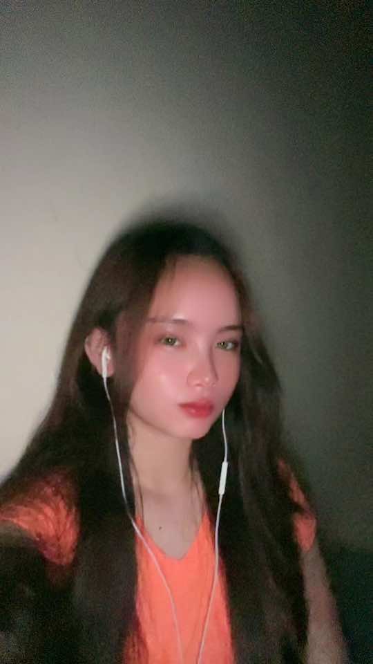 @Luna