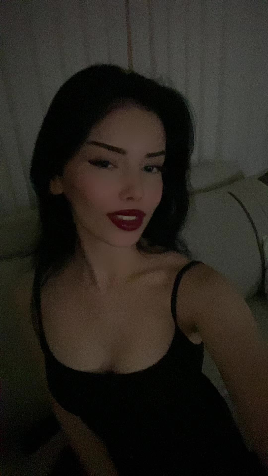 @sude