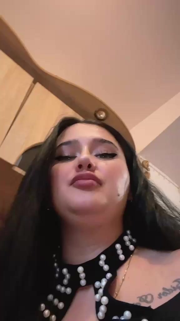 @𝓨𝓪𝓲𝓵𝓲𝓷💜𝓒𝓻𝓲𝓼𝓽𝓲𝓷𝓪