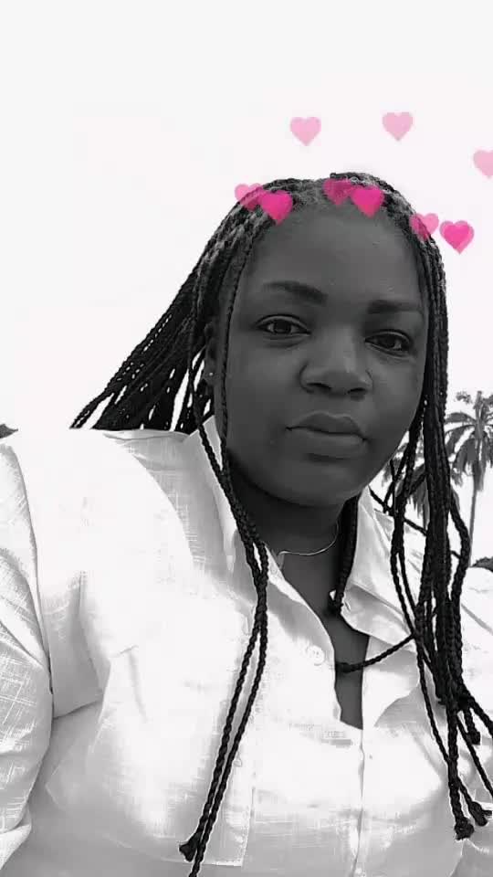 @jeannettekifuti