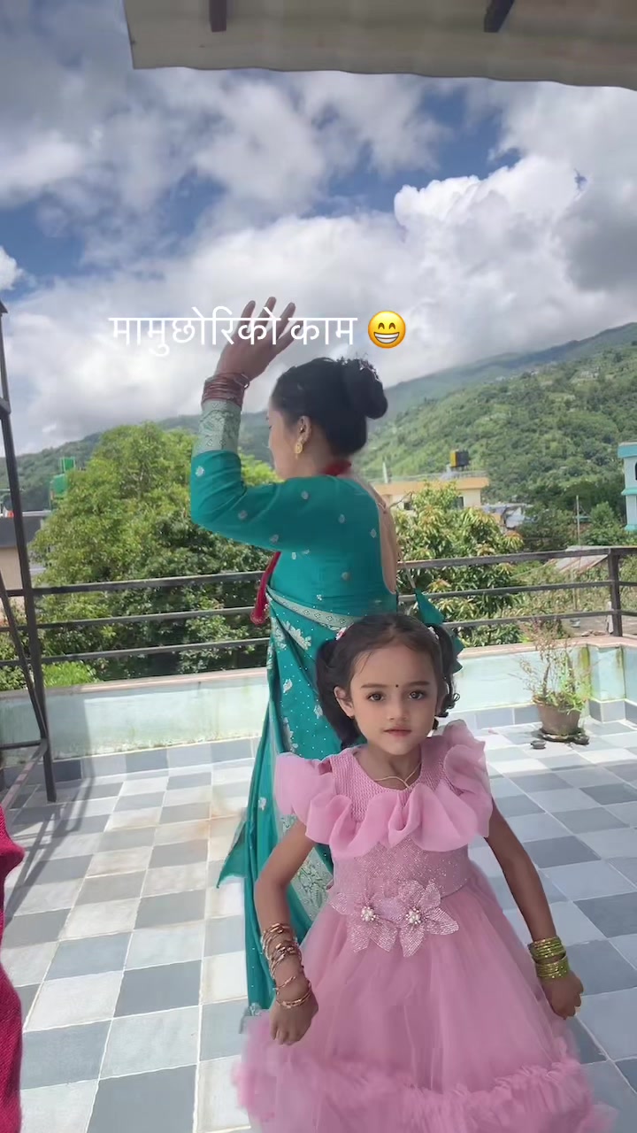 @सुमिना थापा