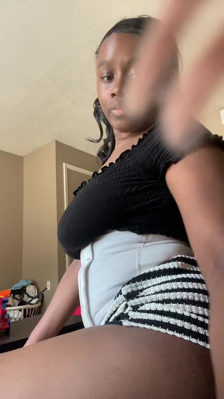 @𑣲 ℛ𝒶𝓎𝓁𝒶 &hellip;