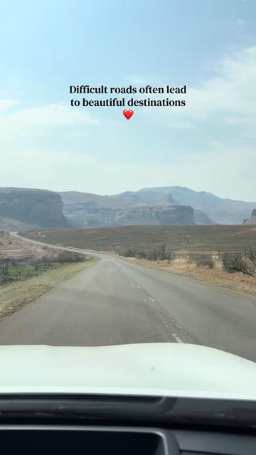 @Sharlz🇿🇦