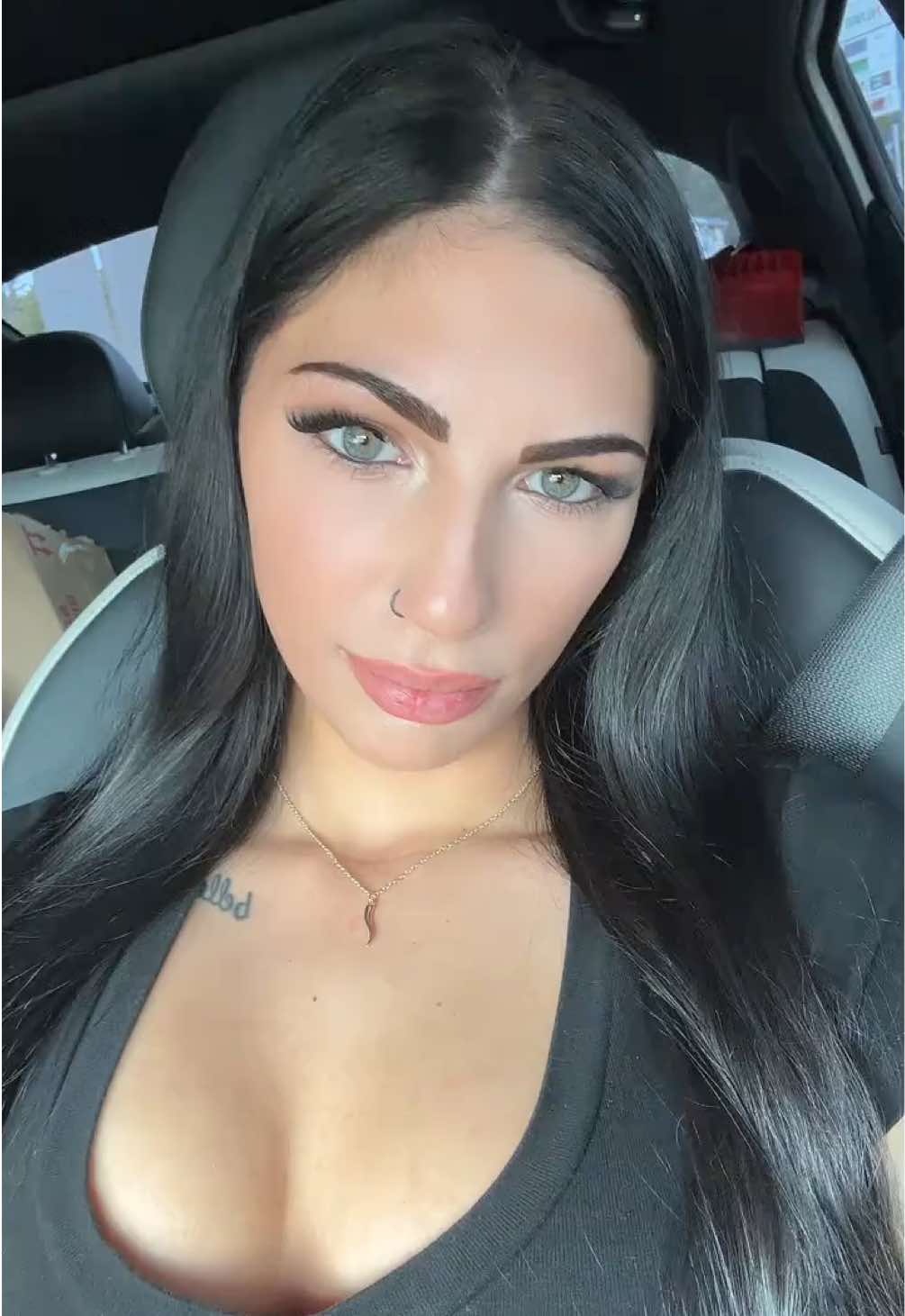 @ashley.mariieee