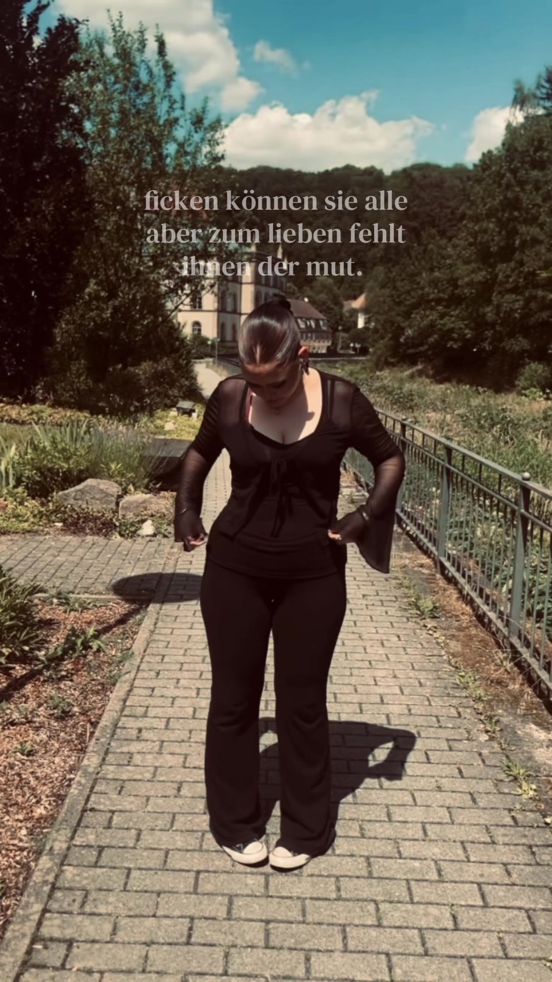 @𝐣𝐚𝐧𝐚