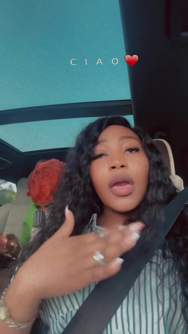 @Améliaqueen4🇨🇬🇺🇸🦅