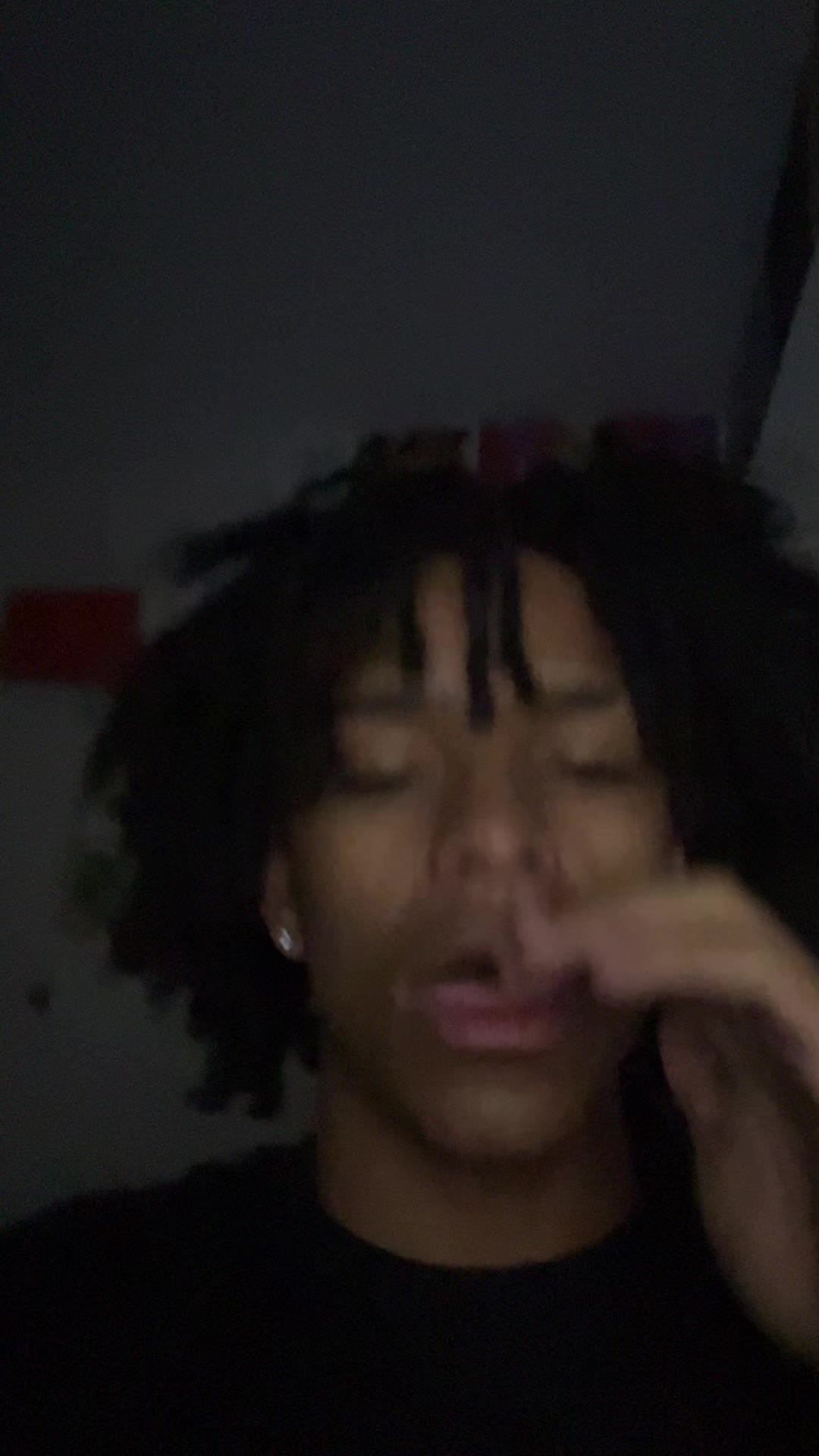 @LowkeyAngel