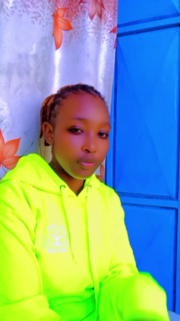 @Spinqueen &hearts;️🔐✨🖇️&hearts;️🥀