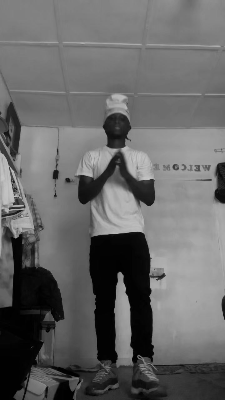 @YungKing Spicy 🗽🇱🇷
