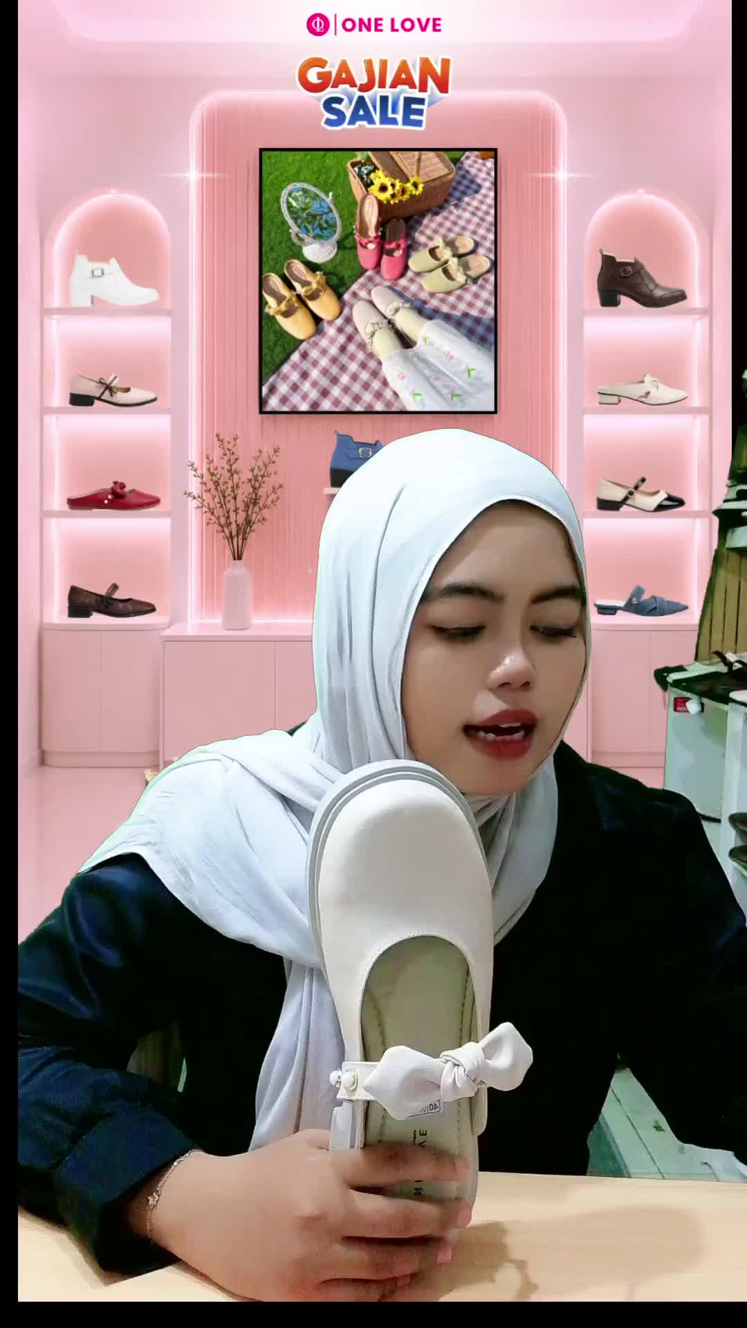@One Love Women Shoes