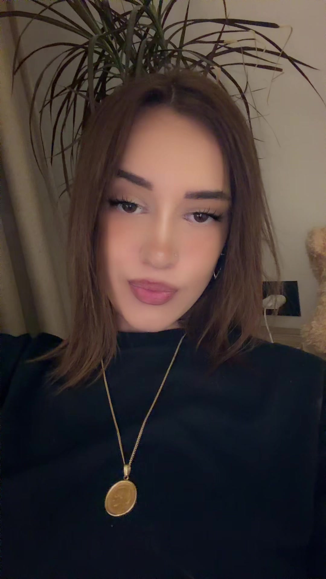 @elena