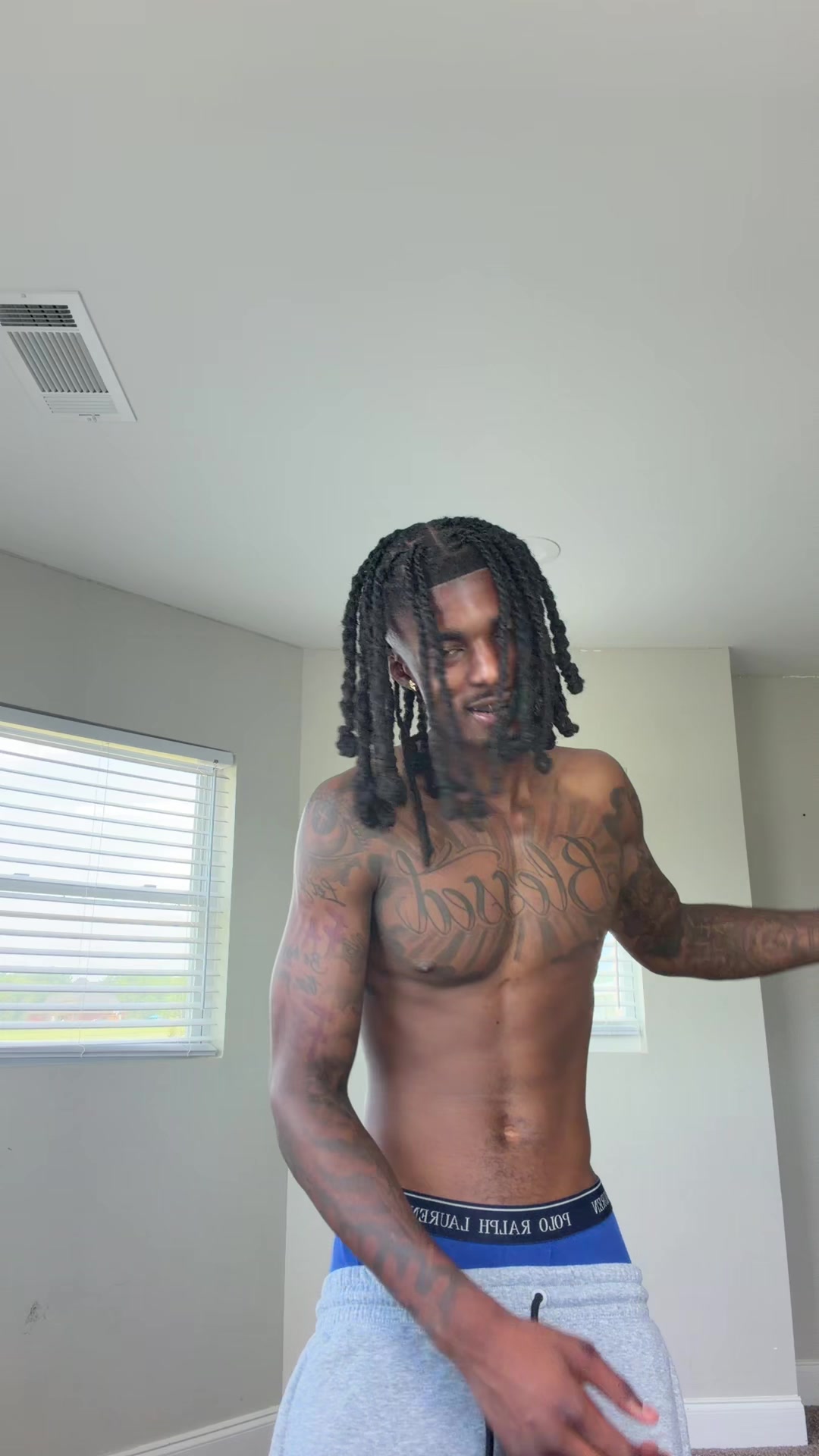 @1ishaun
