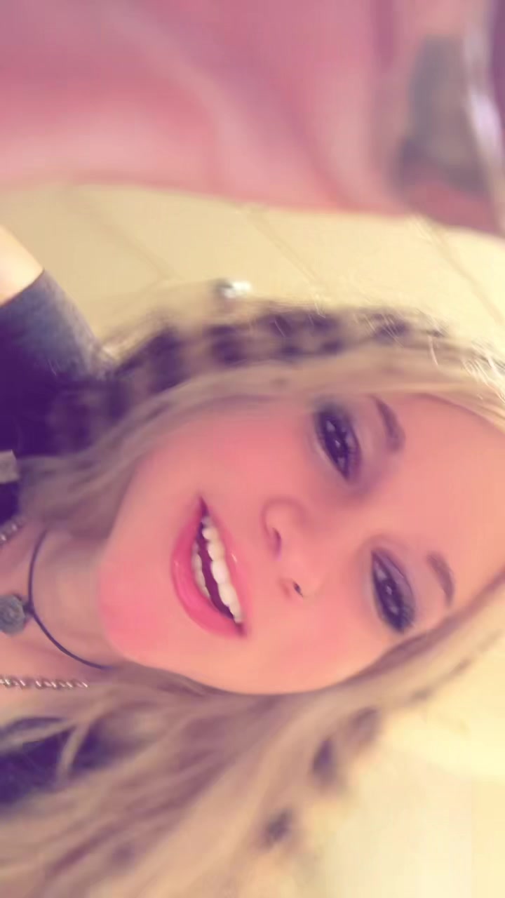 @juliaanne🪽