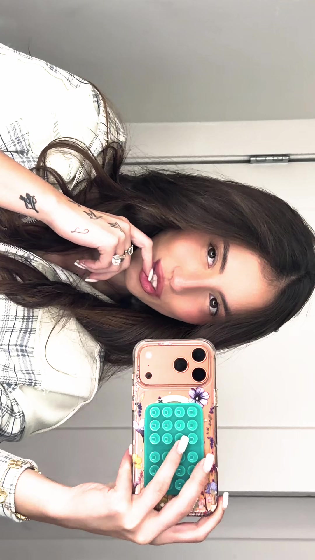 @ELVEE