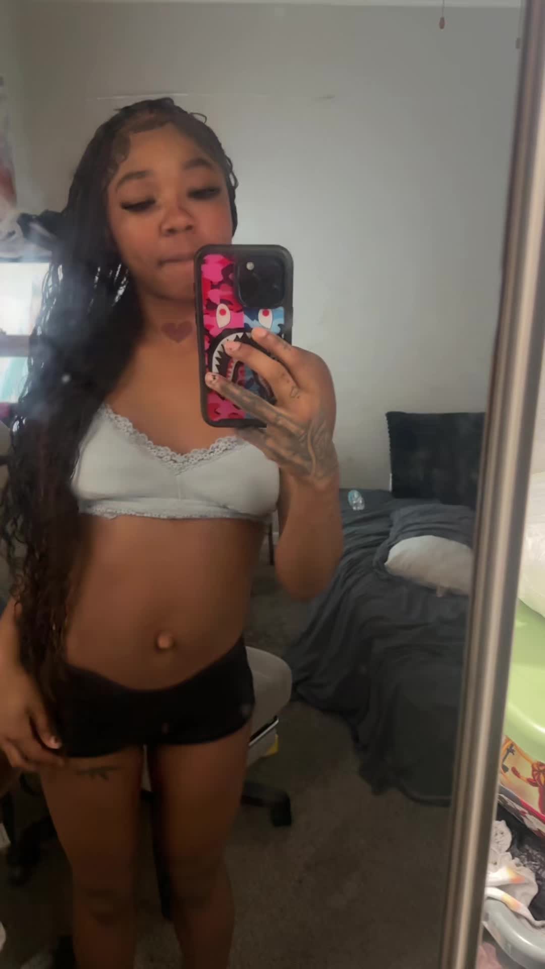 @allbOut.ari
