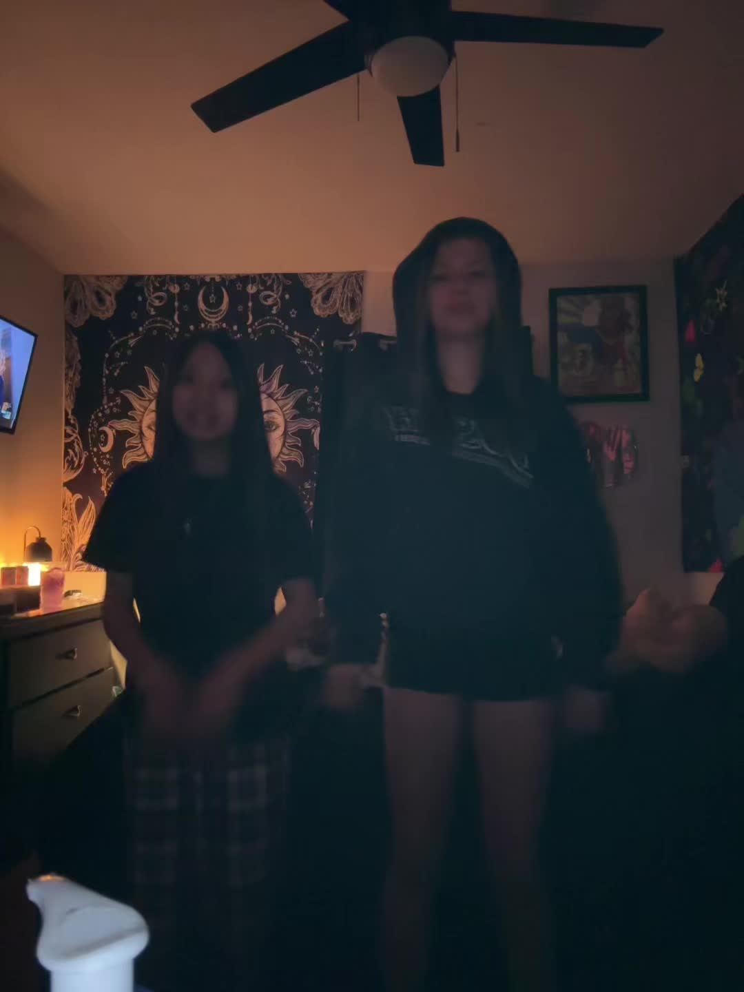 @whatthehelen.