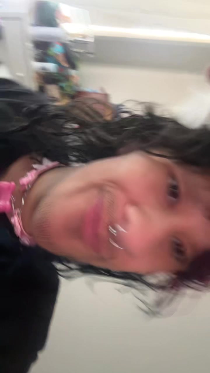 @Kitty >^&bull;^<