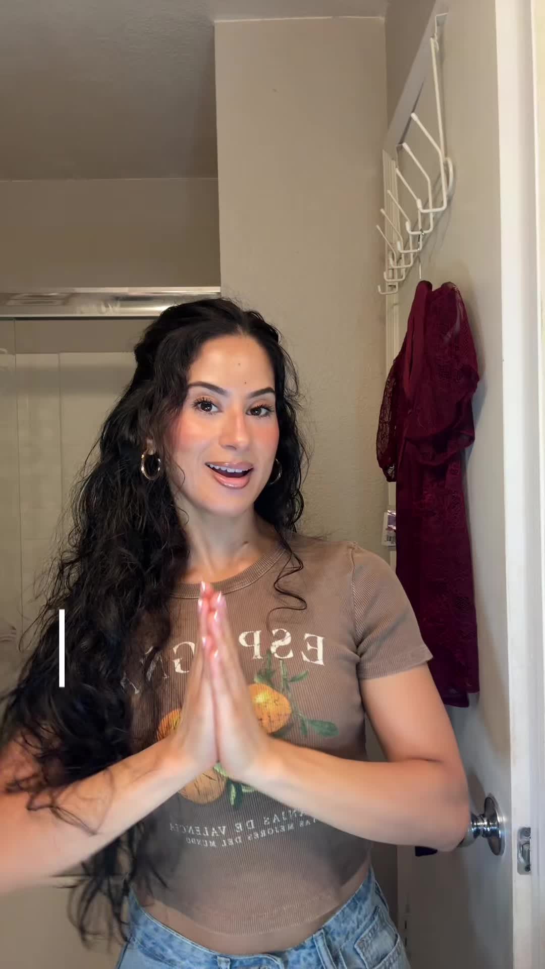 @moni