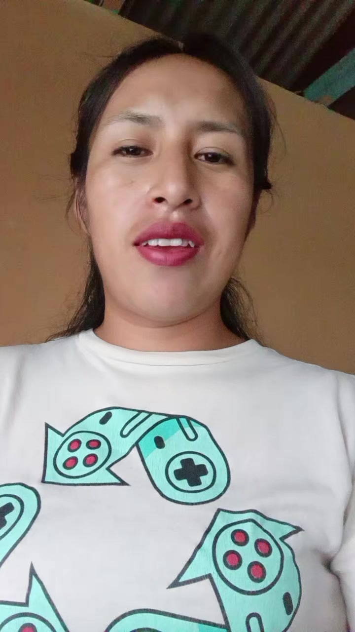 @Roxi Velasquez 🐇❣️🐁