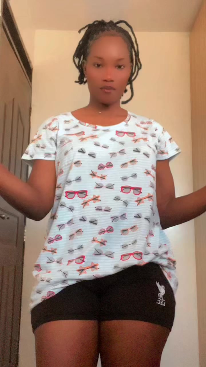 @Soniah_Empress👑