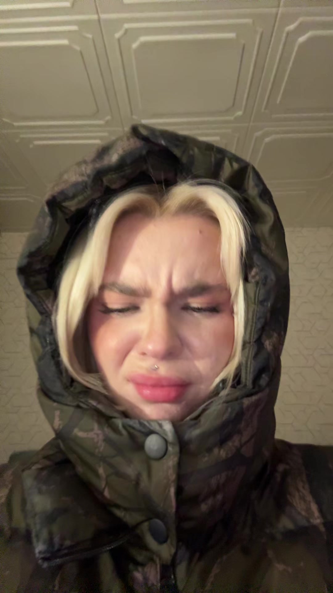 @Полина