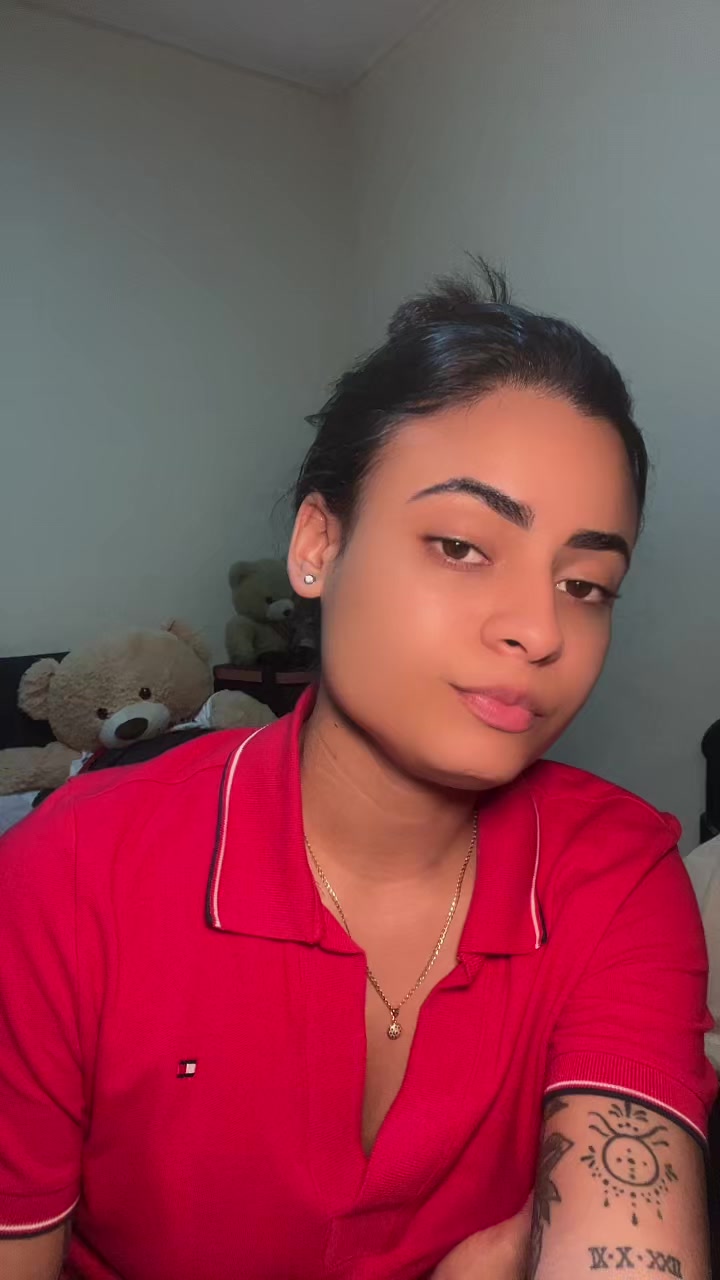@yeinyfernandez