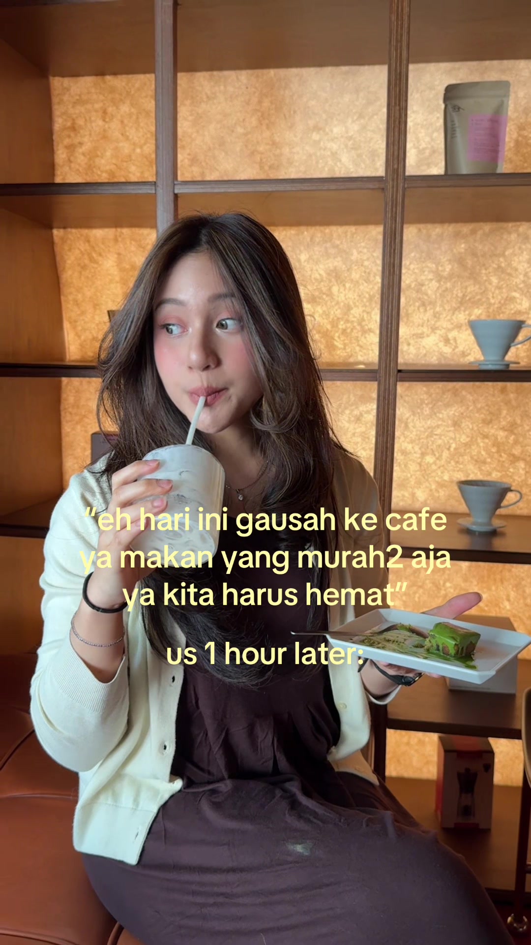 @khanadisya