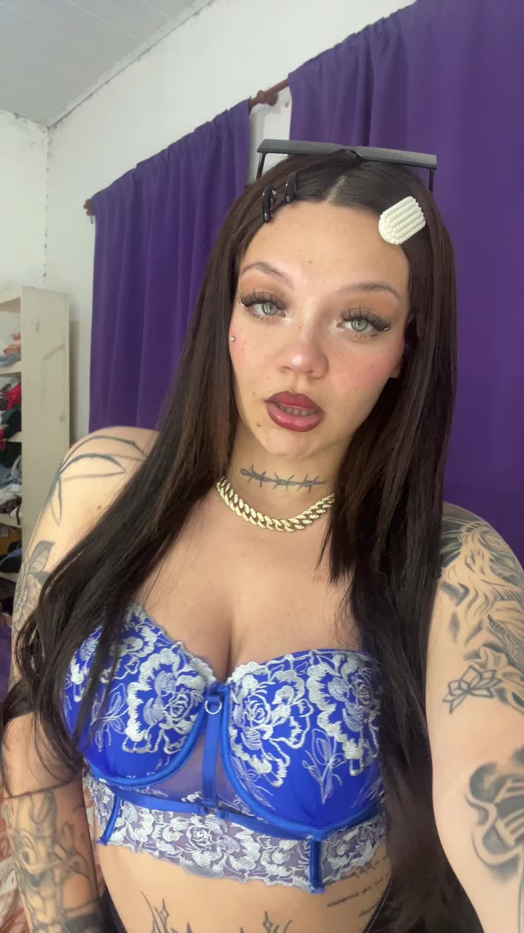 @wachamaldita