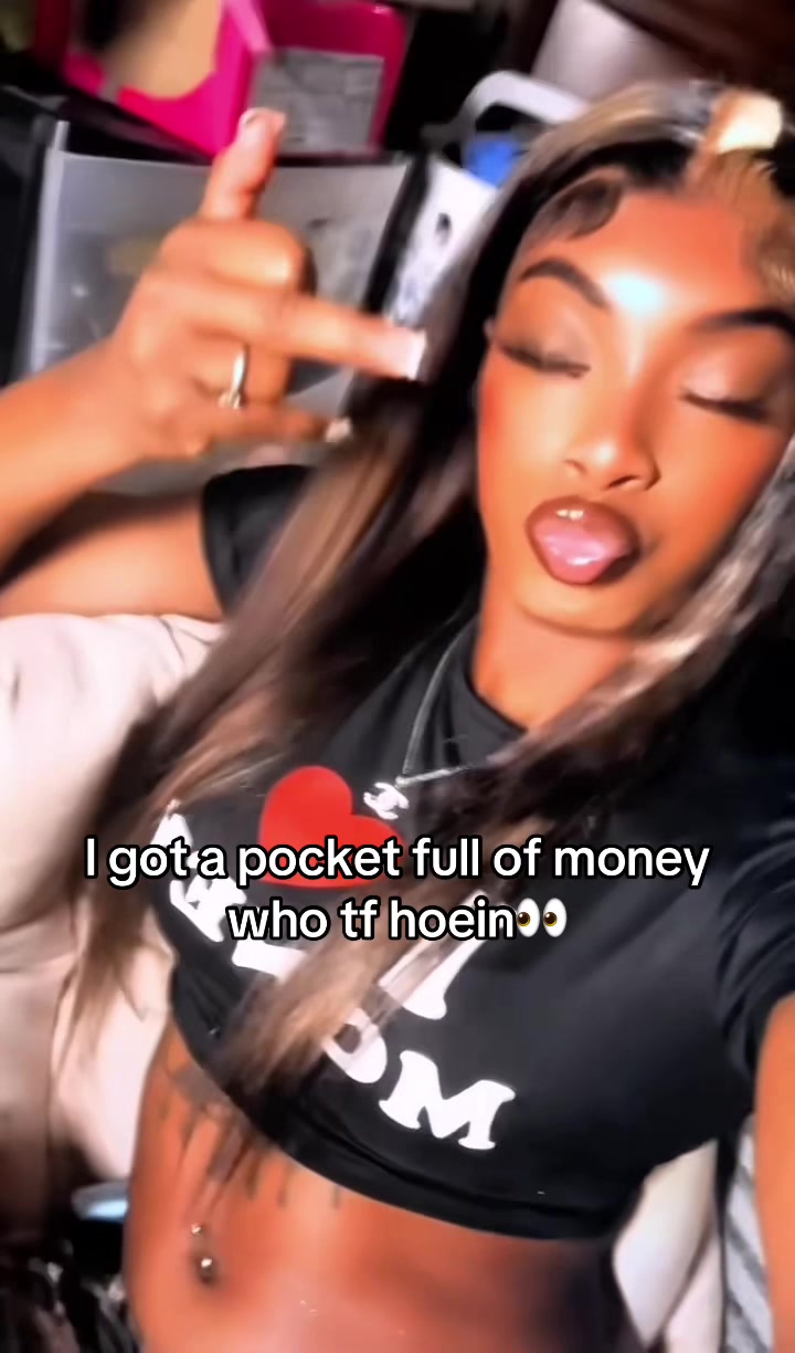 @🥰Nicole 🦈
