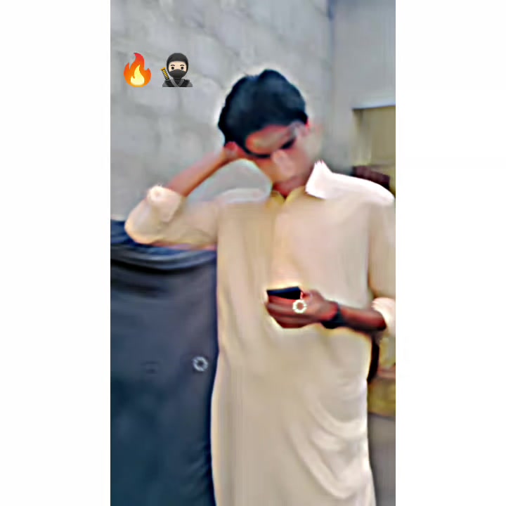 @シ︎☹︎🥰🇯 🇺 🇹 🇹