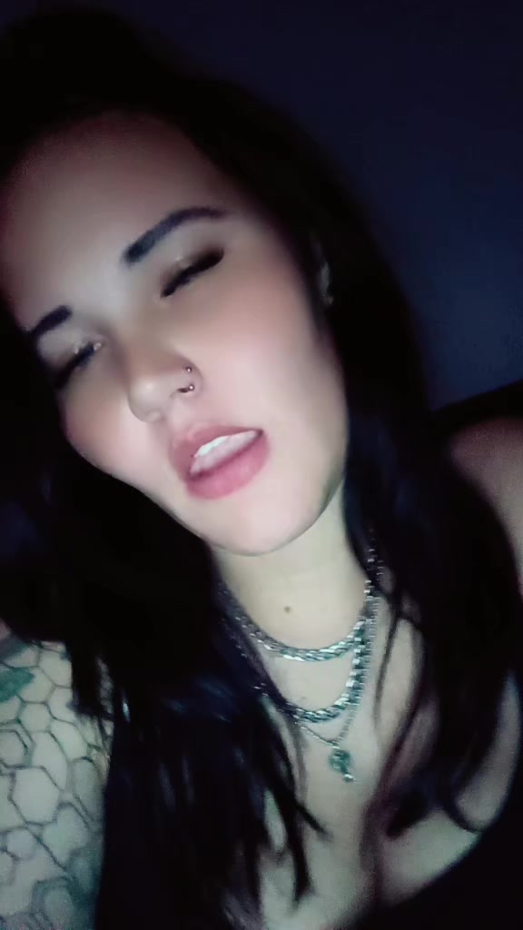 @❅🖤Cryptic.lonewolf🖤✵