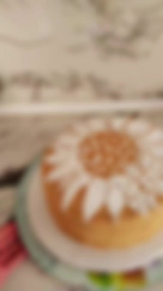@Afaq_cakes 🥮🎂