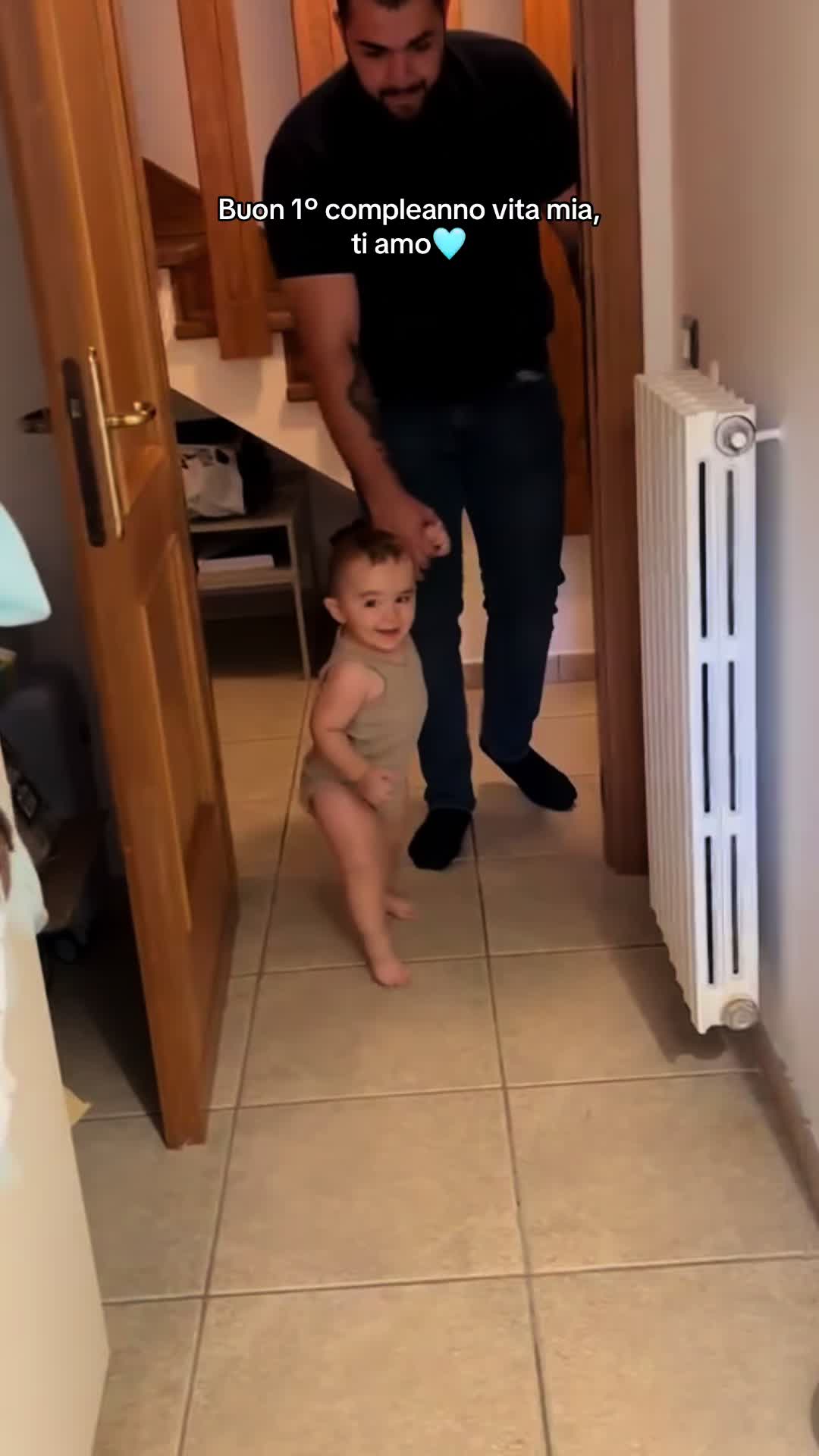 @BEBE