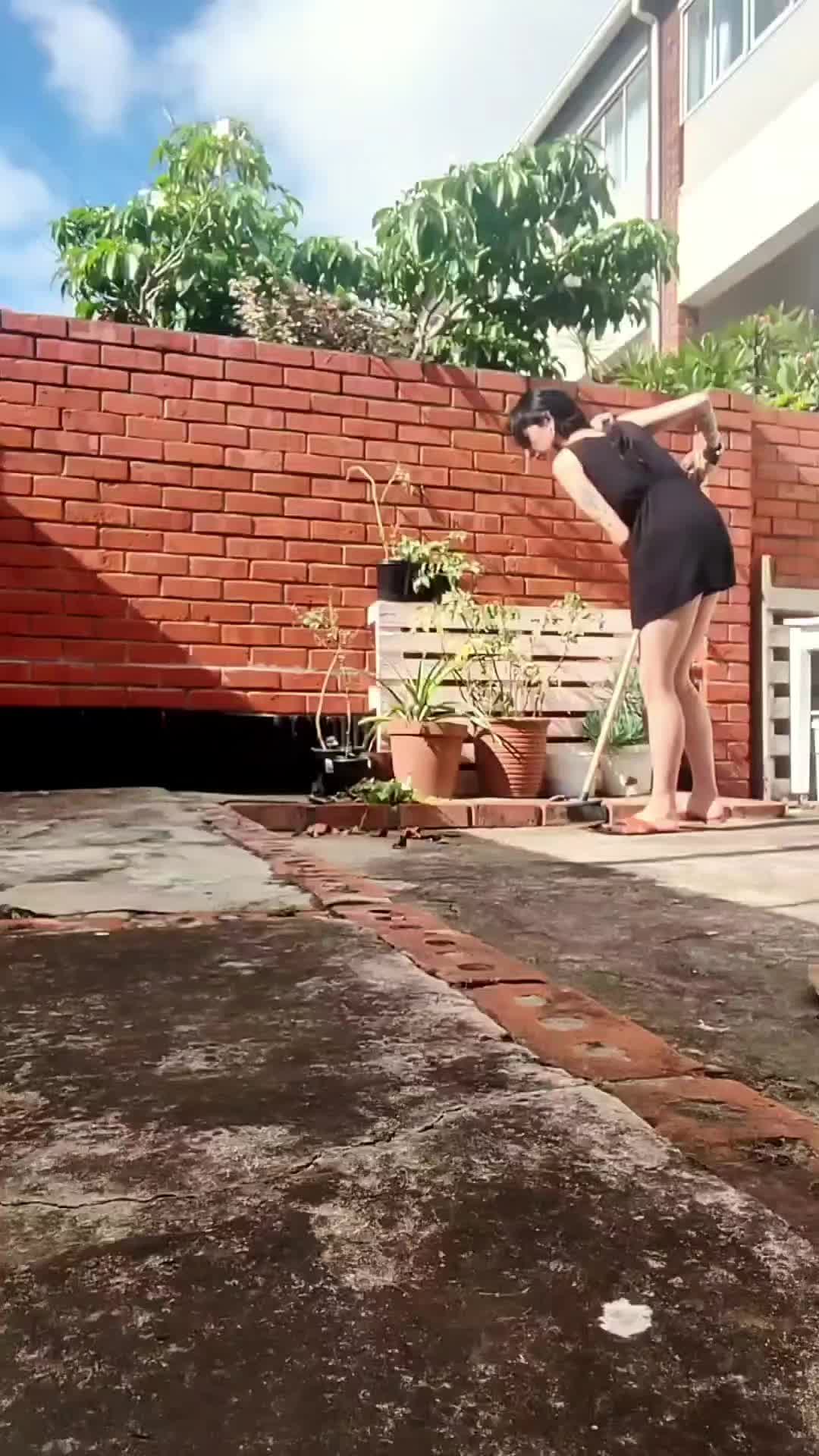 @𝐋𝐀𝐔𝐑𝐄𝐍 𝐏𝐑𝐎𝐕𝐀𝐍