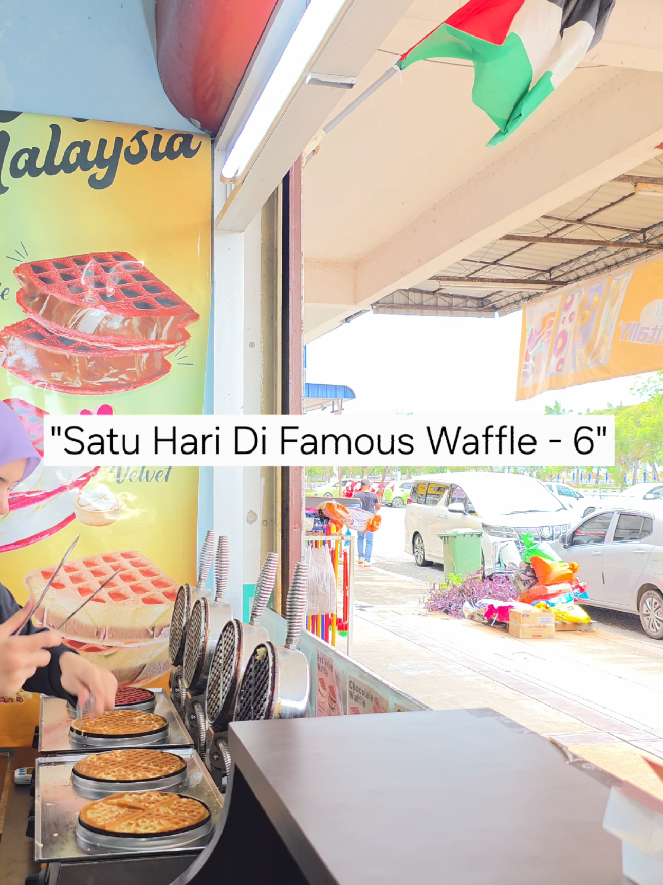 @Famous Waffle