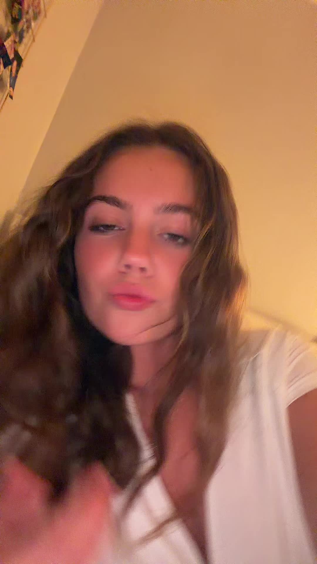 @BECCA🌸✨