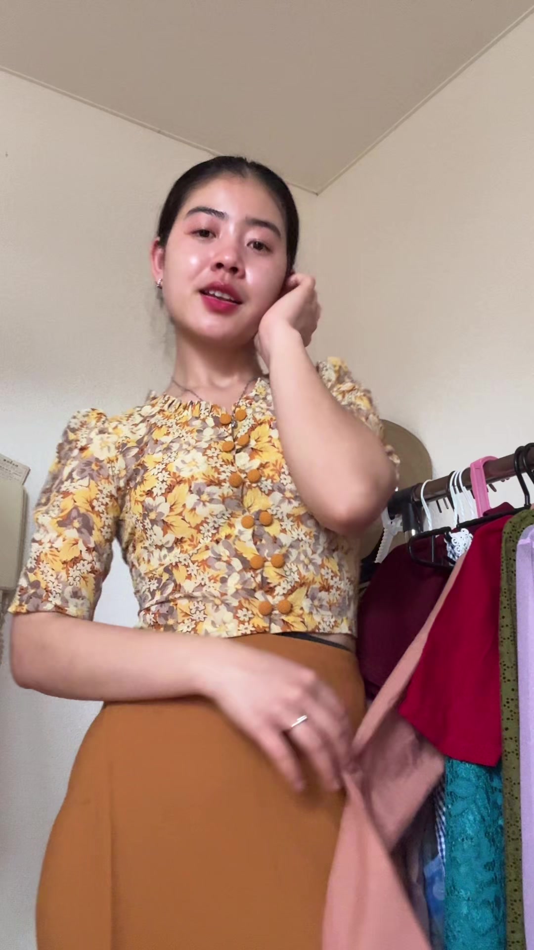 @Hnin Pearl Zaw