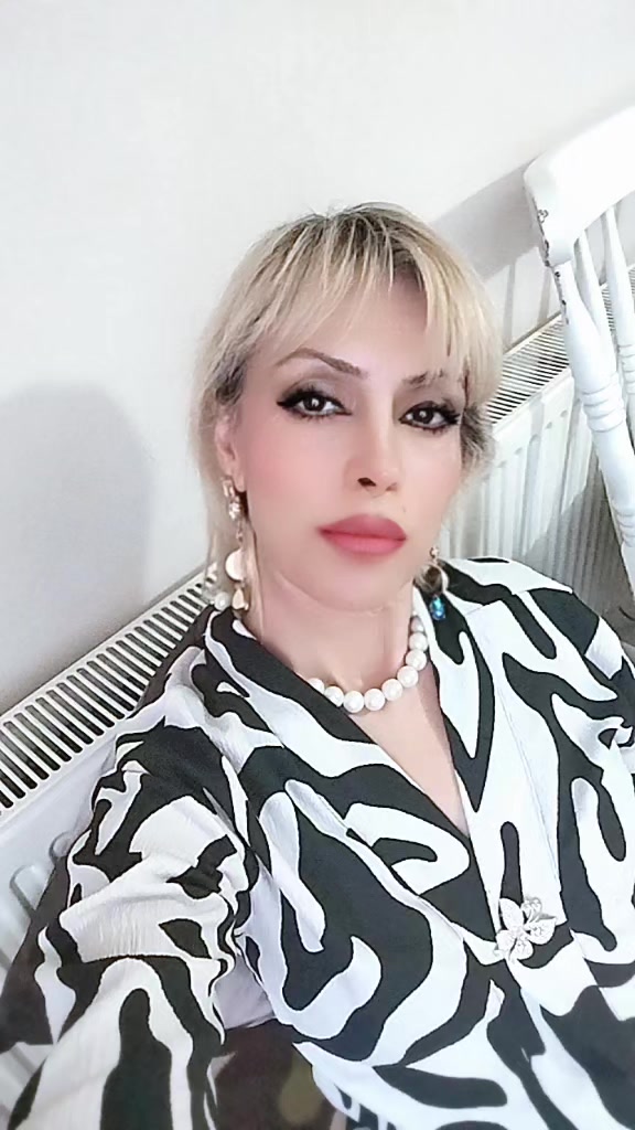 @Azra Azra 355