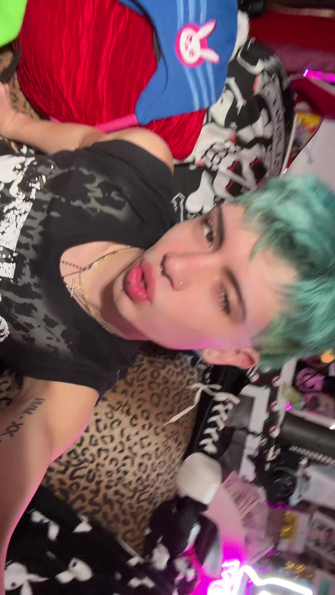 @exoboy