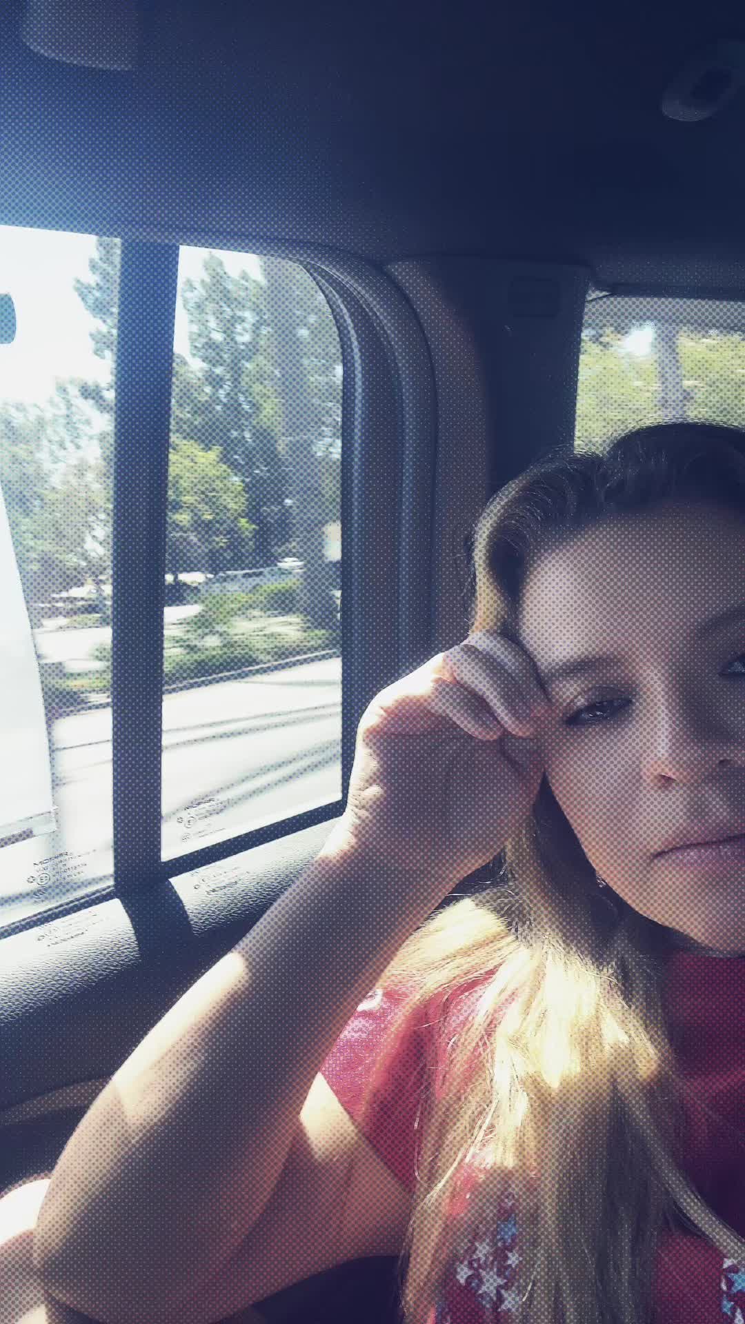 @Hi 😜