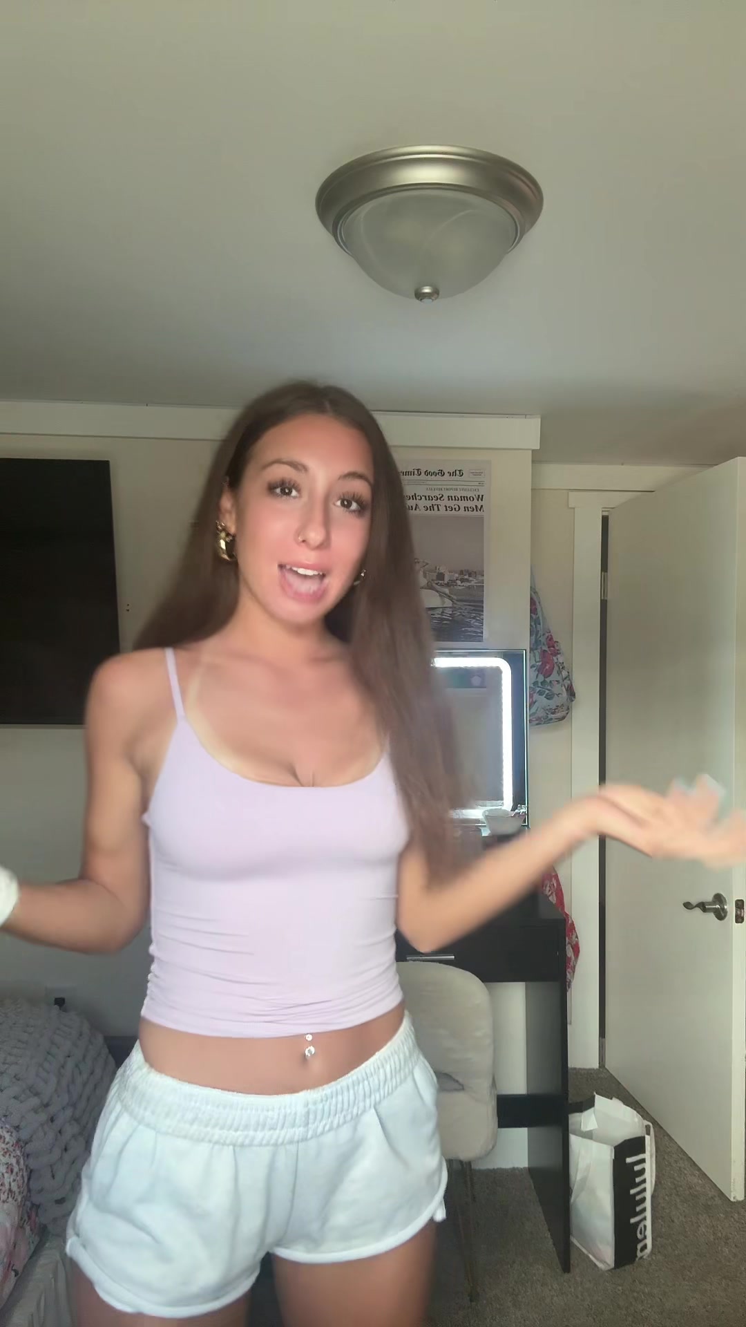 @weirdgirIhotbod