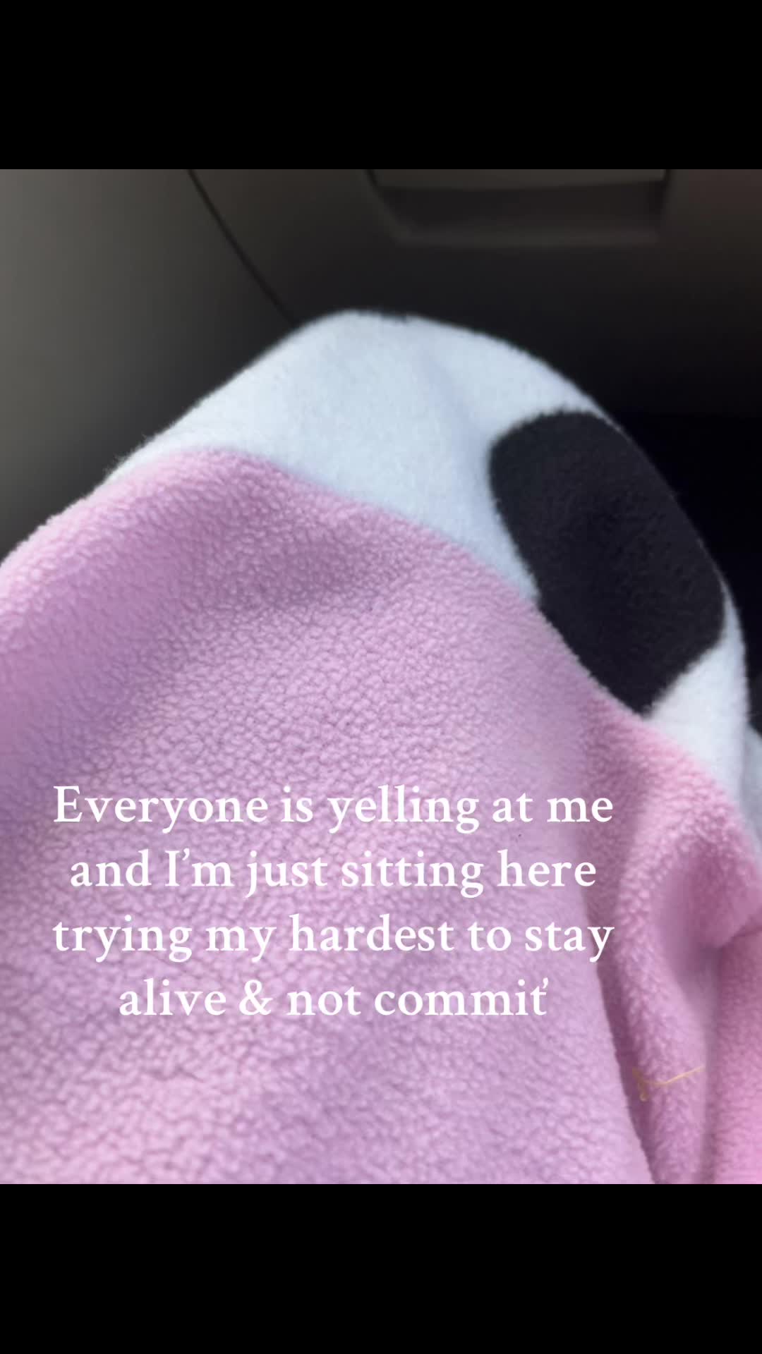 @🫣