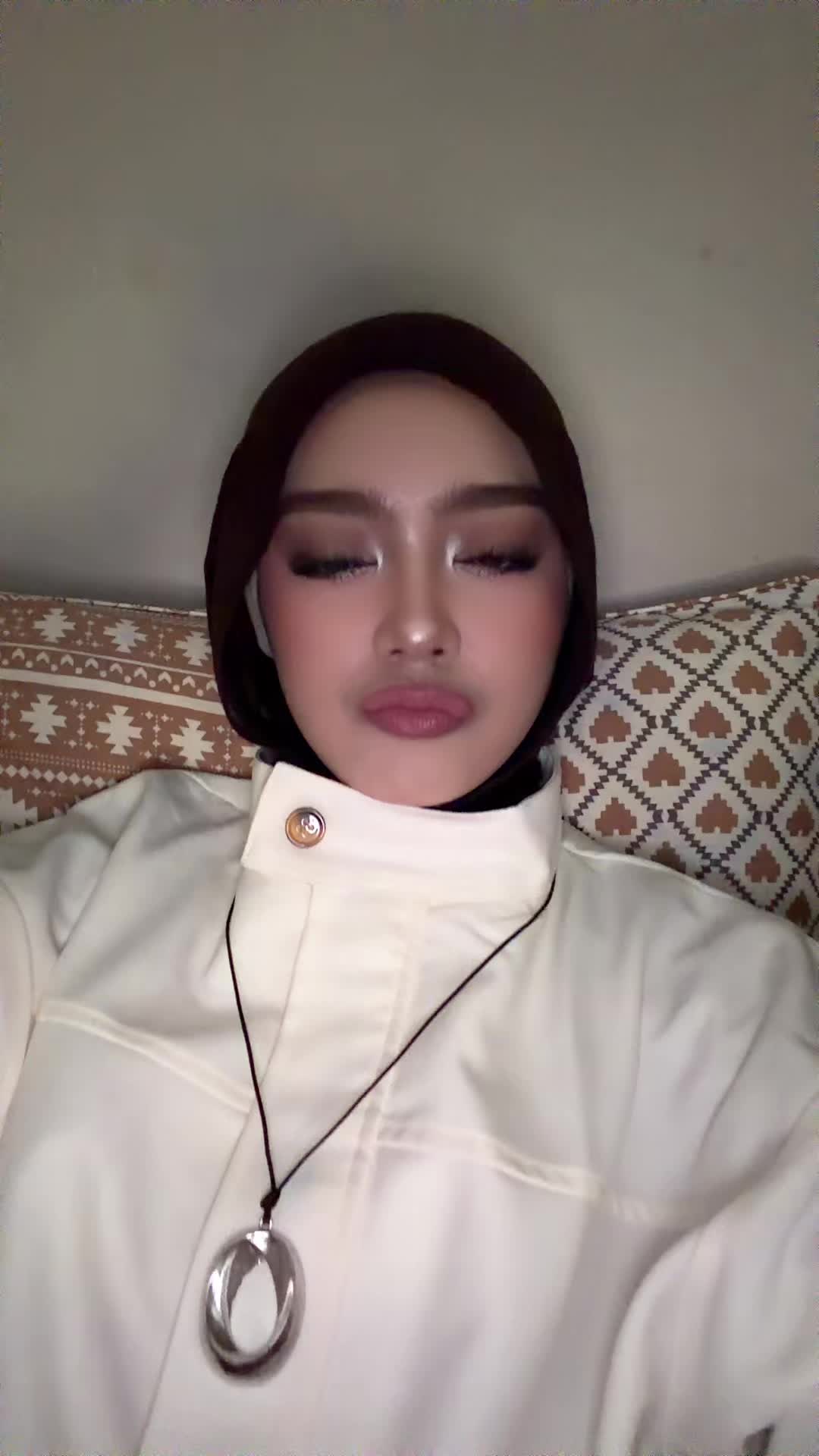 @ⱼₑⱼₑ🪬 | ig: @adelyanz_