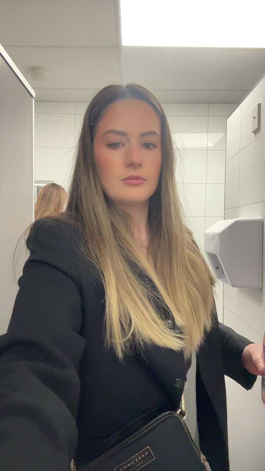 @Ittybadbittie