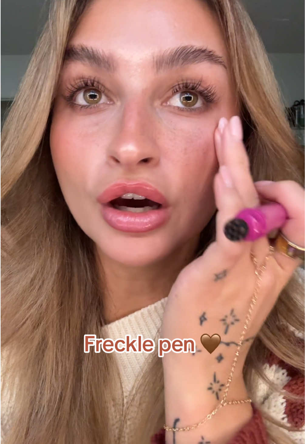 @Adelyn Grace┃MUA💄