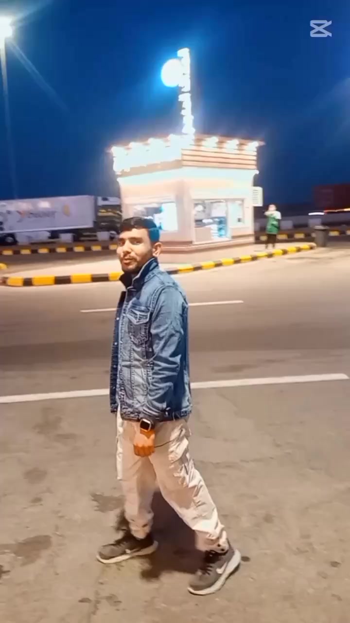 @PHOOL🇳🇵 BABU🇸🇦 CHAURASIYA