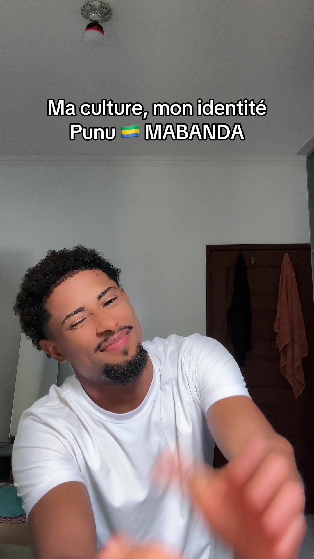 @Billy🇬🇦 😊✌