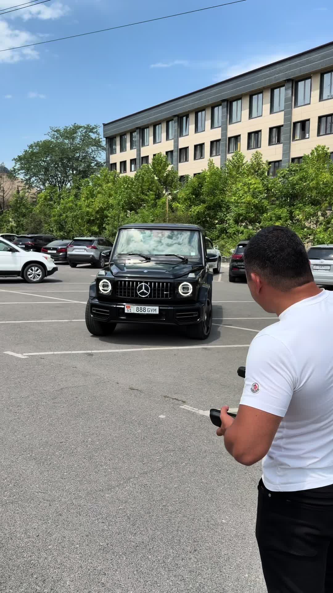 @Ilyaskhan
