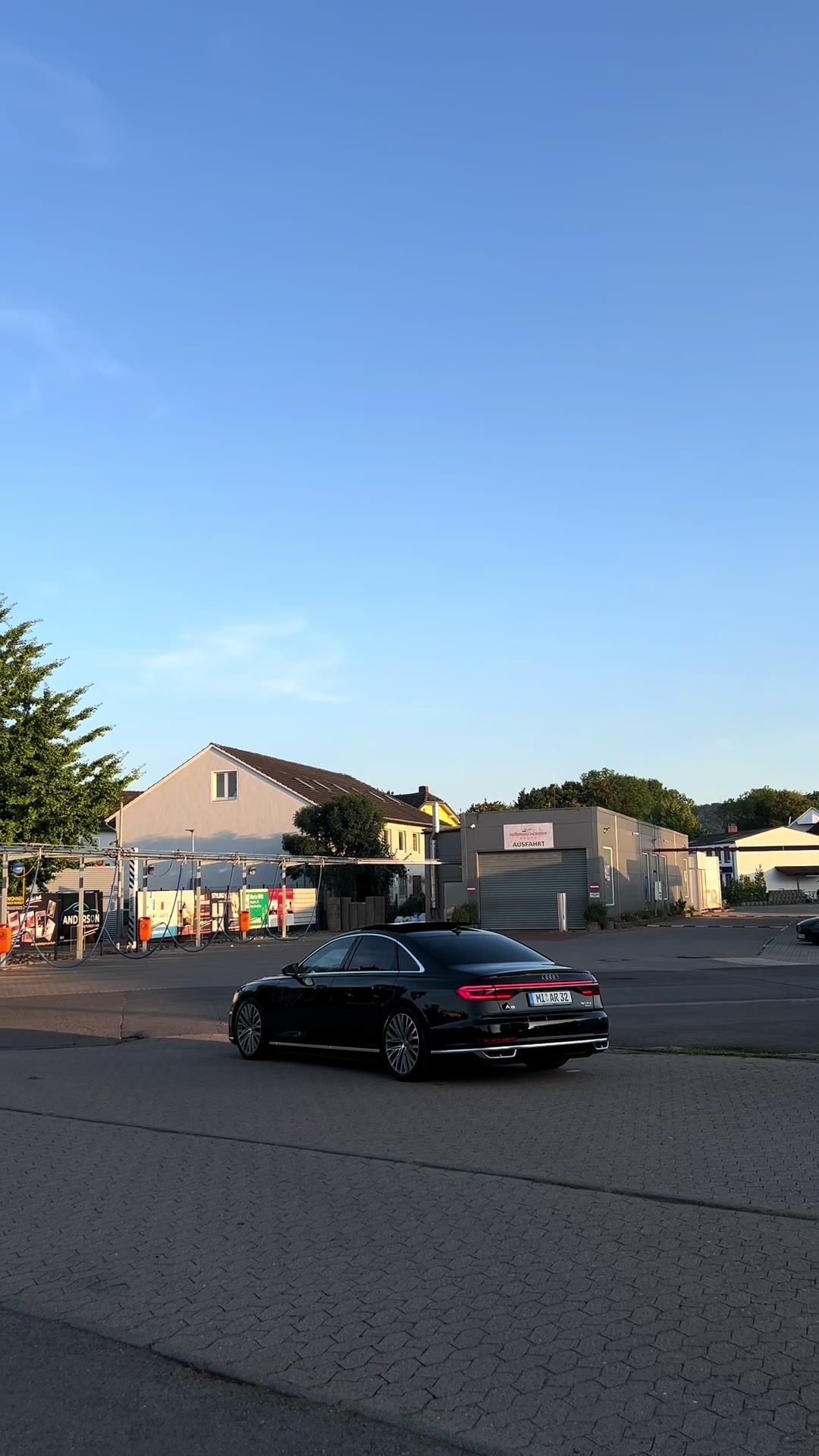 @73